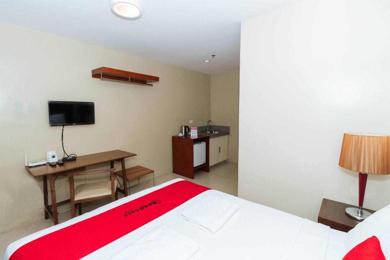 Reddoorz Near Osmena Highway 1 Ξενοδοχείο Μακάτι Εξωτερικό φωτογραφία